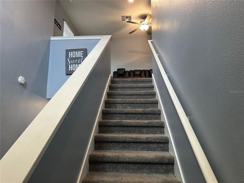 В аренду: $2,600 (4 спален, 2 ванн, 1870 Квадратных фут)