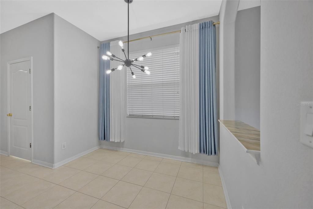 For Rent: $2,150 (3 beds, 2 baths, 1832 Square Feet)