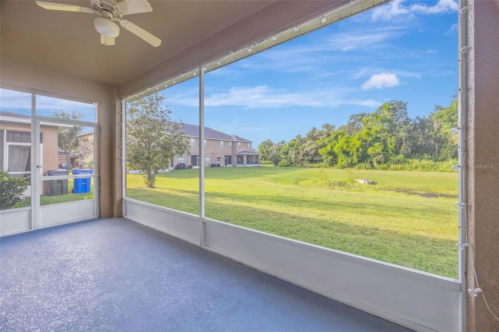 For Rent: $2,150 (3 beds, 2 baths, 1832 Square Feet)