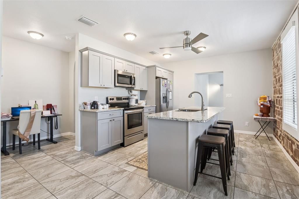 En Venta: $1,250,000 (0 camas, 0 baños, 3401 Pies cuadrados)