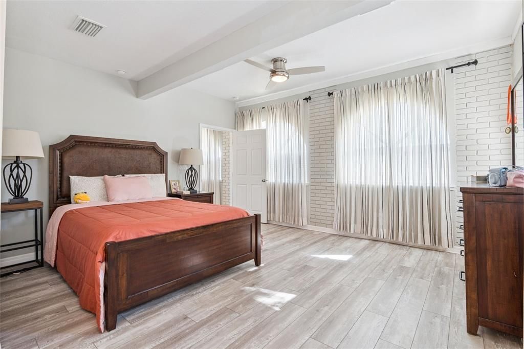 En Venta: $1,250,000 (0 camas, 0 baños, 3401 Pies cuadrados)