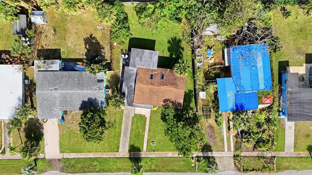 待售: $280,000 (2 贝兹, 1 浴室, 744 平方英尺)