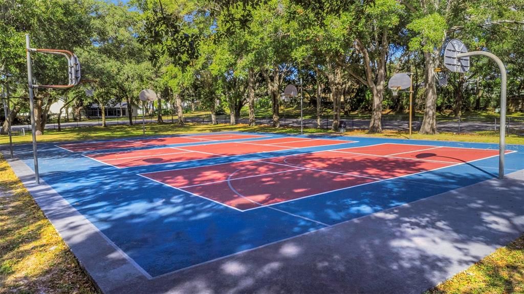 На продажу: $739,000 (3 спален, 2 ванн, 2150 Квадратных фут)