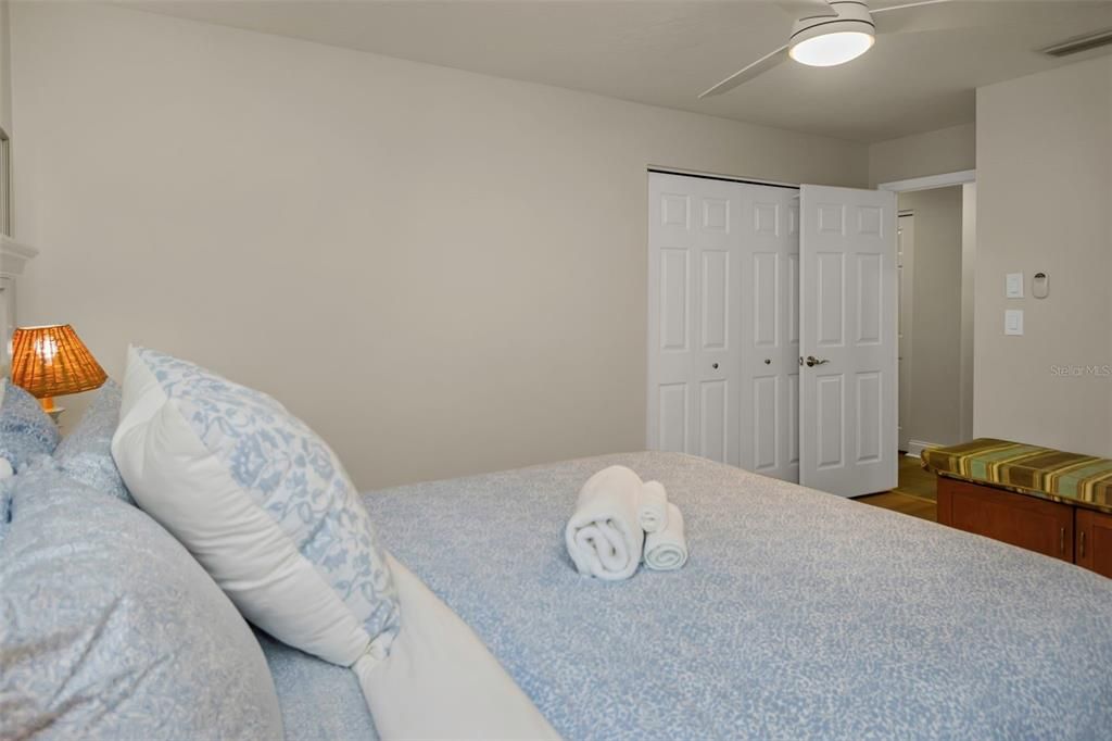 На продажу: $739,000 (3 спален, 2 ванн, 2150 Квадратных фут)