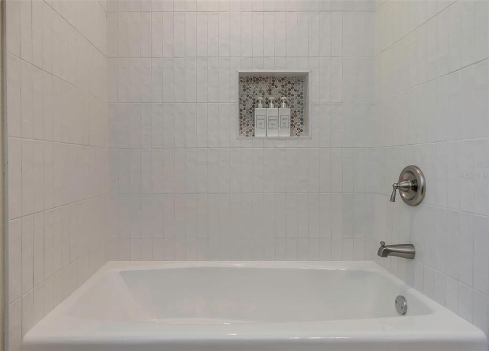 На продажу: $739,000 (3 спален, 2 ванн, 2150 Квадратных фут)