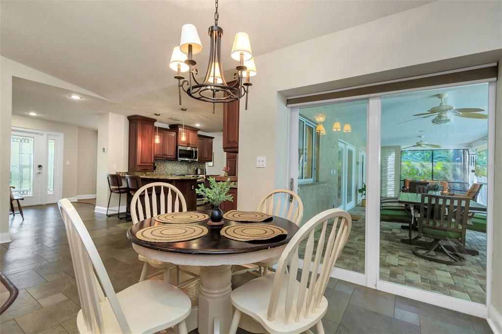 На продажу: $739,000 (3 спален, 2 ванн, 2150 Квадратных фут)