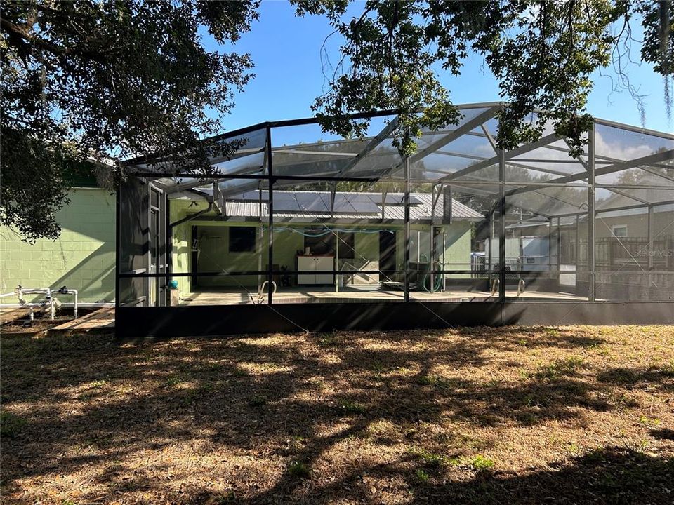 合同活跃: $295,000 (3 贝兹, 2 浴室, 1653 平方英尺)