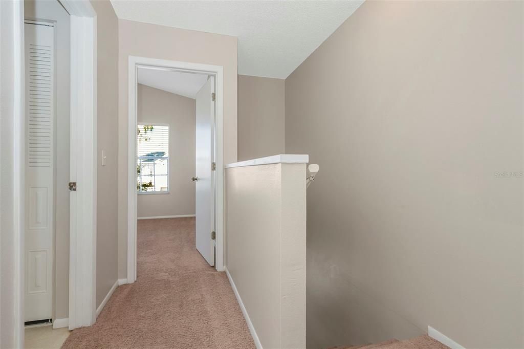 待售: $209,900 (2 贝兹, 1 浴室, 1159 平方英尺)