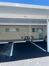 В аренду: $1,900 (2 спален, 1 ванн, 880 Квадратных фут)