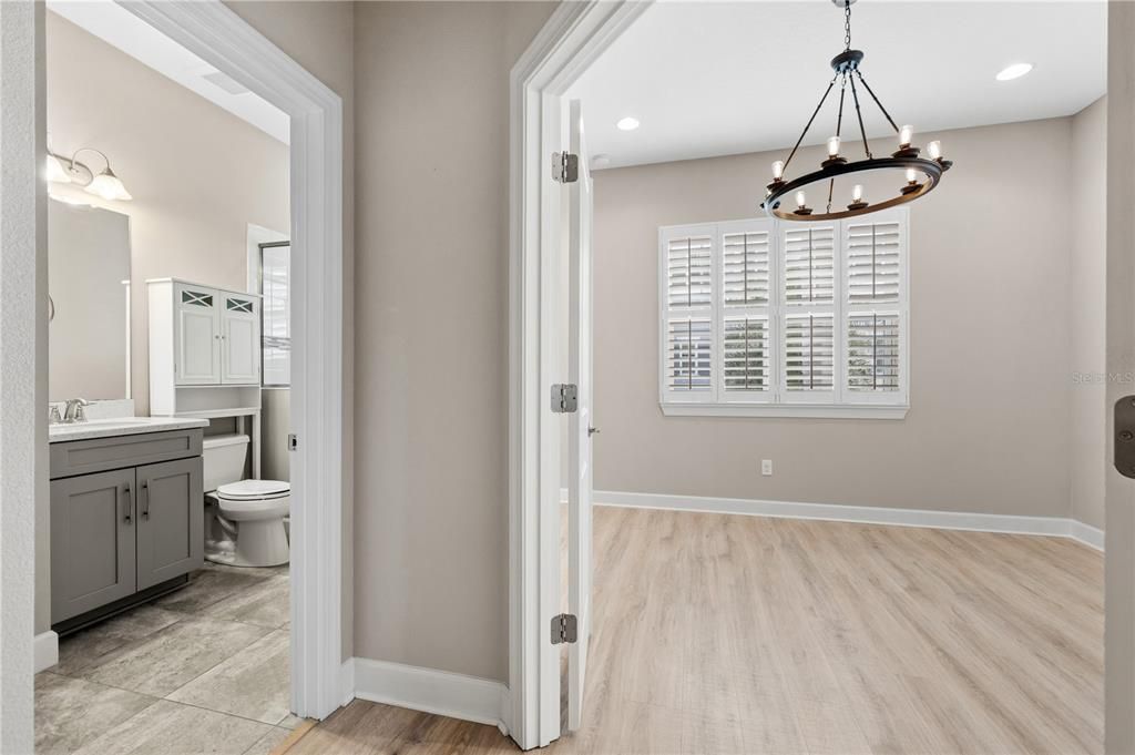 出租: $3,450 (4 贝兹, 3 浴室, 1970 平方英尺)