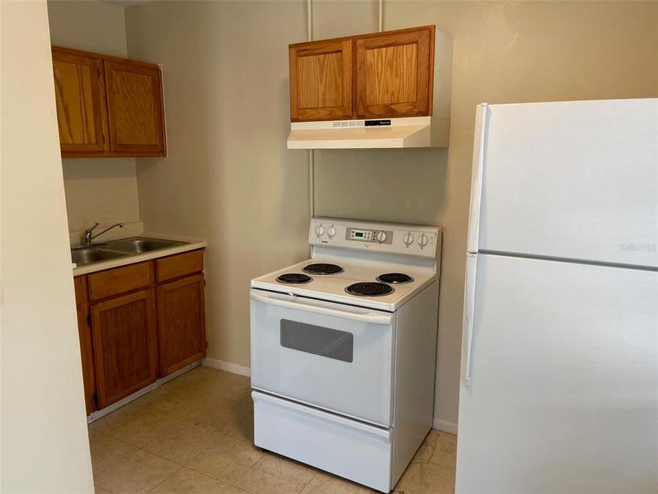 В аренду: $1,050 (1 спален, 1 ванн, 600 Квадратных фут)