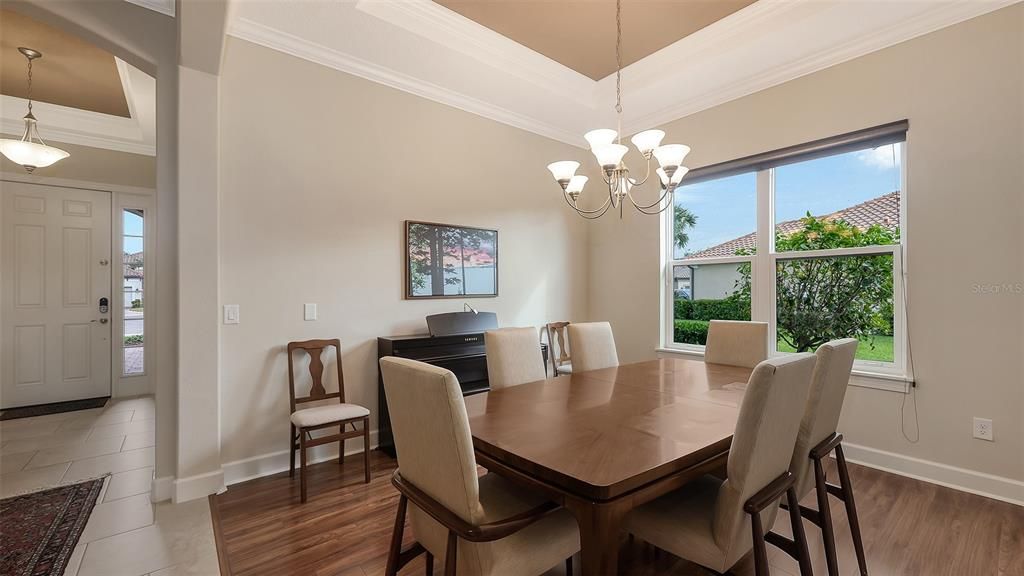 待售: $950,000 (2 贝兹, 2 浴室, 2106 平方英尺)