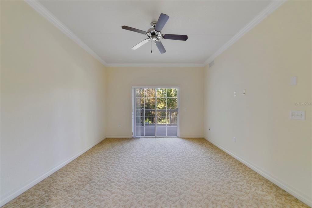 For Sale: $279,000 (3 beds, 3 baths, 1630 Square Feet)