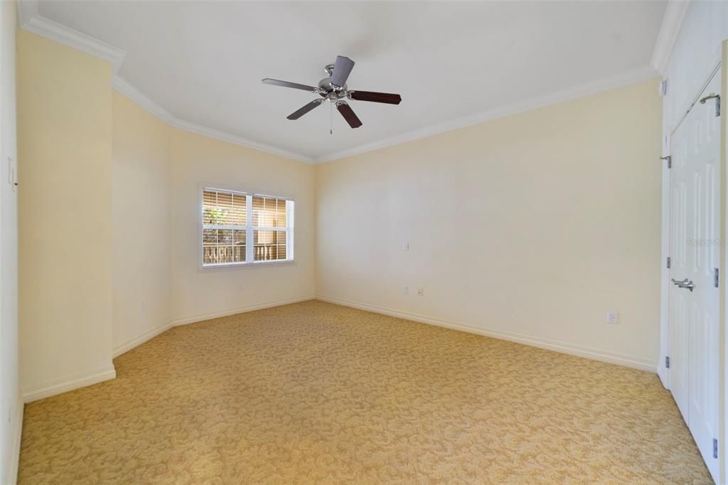 For Sale: $279,000 (3 beds, 3 baths, 1630 Square Feet)