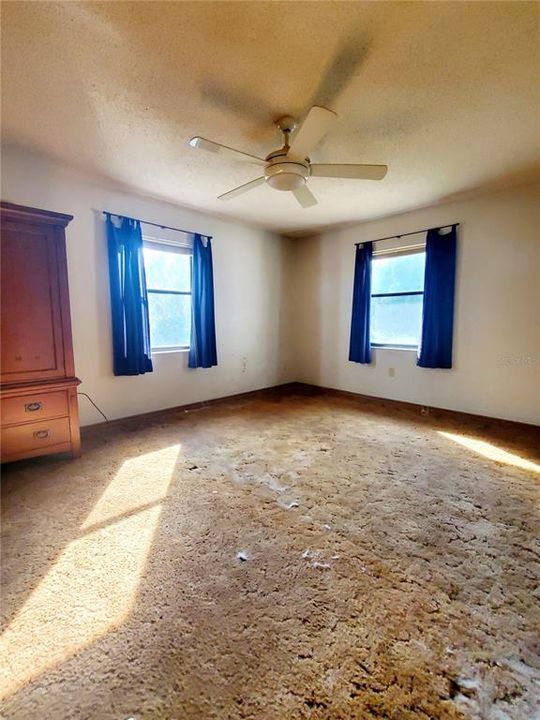 En Venta: $220,000 (2 camas, 2 baños, 1512 Pies cuadrados)