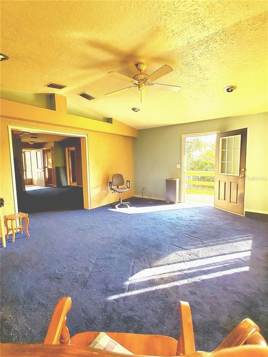 En Venta: $220,000 (2 camas, 2 baños, 1512 Pies cuadrados)