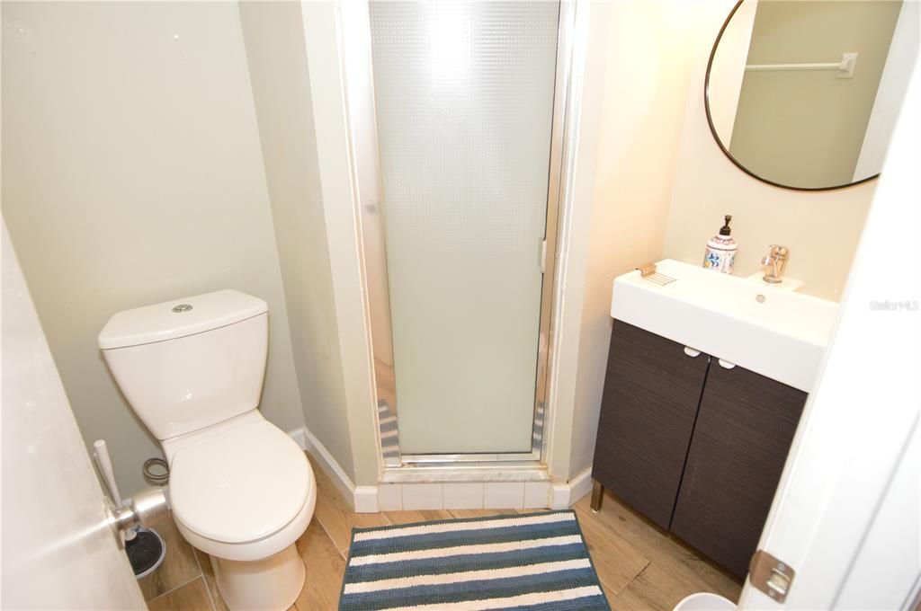 For Rent: $3,250 (2 beds, 2 baths, 1018 Square Feet)