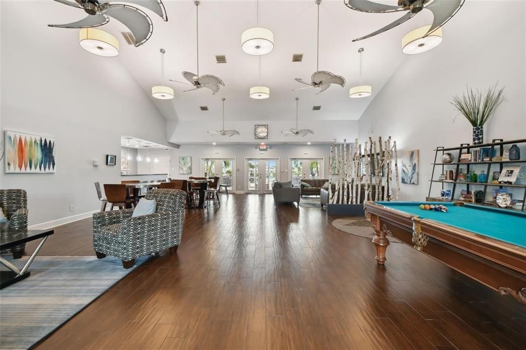 For Rent: $3,250 (2 beds, 2 baths, 1018 Square Feet)