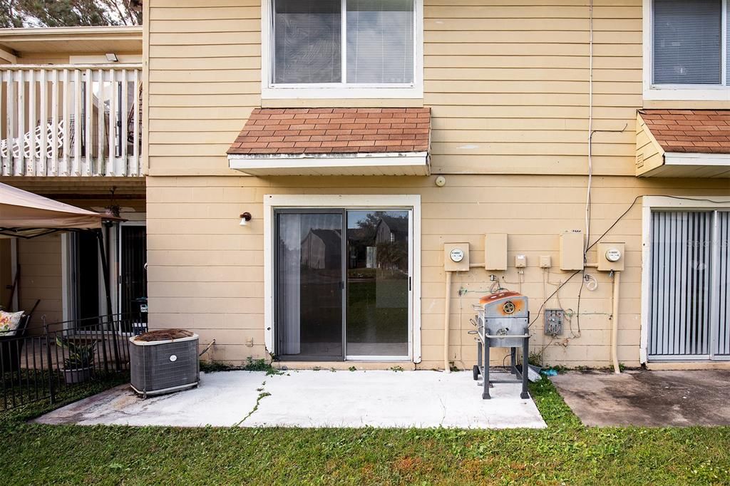 For Sale: $799,990 (8 beds, 0 baths, 4352 Square Feet)