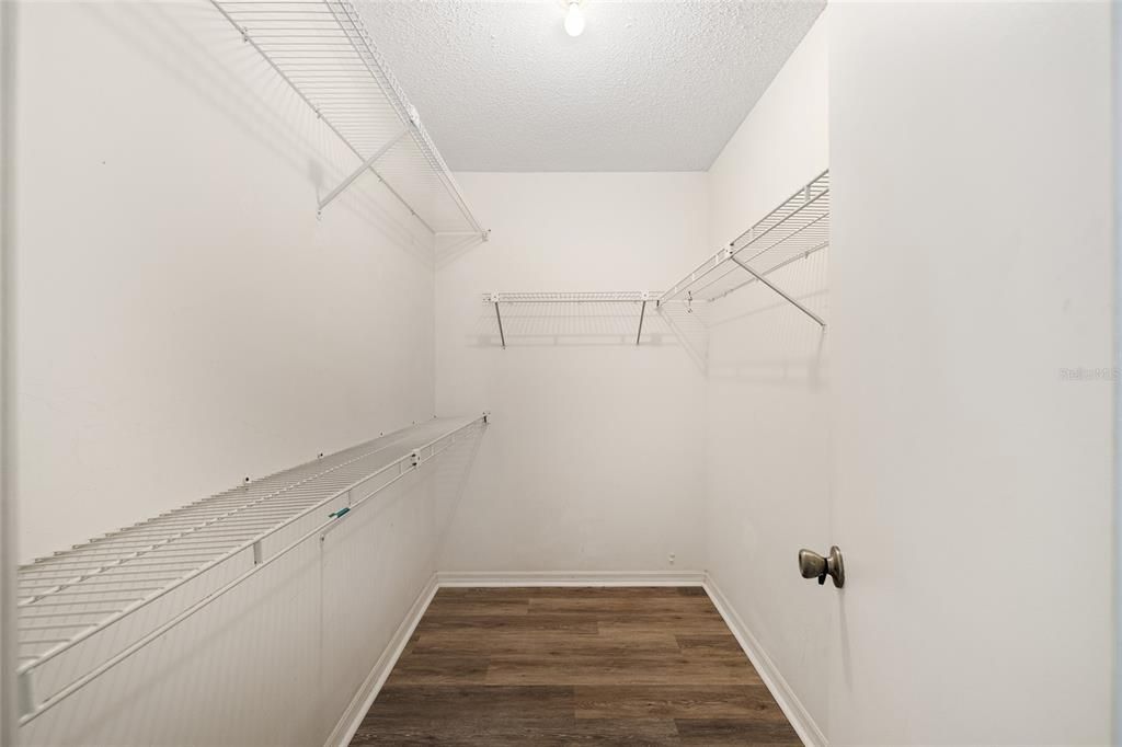 For Sale: $249,000 (2 beds, 2 baths, 1488 Square Feet)