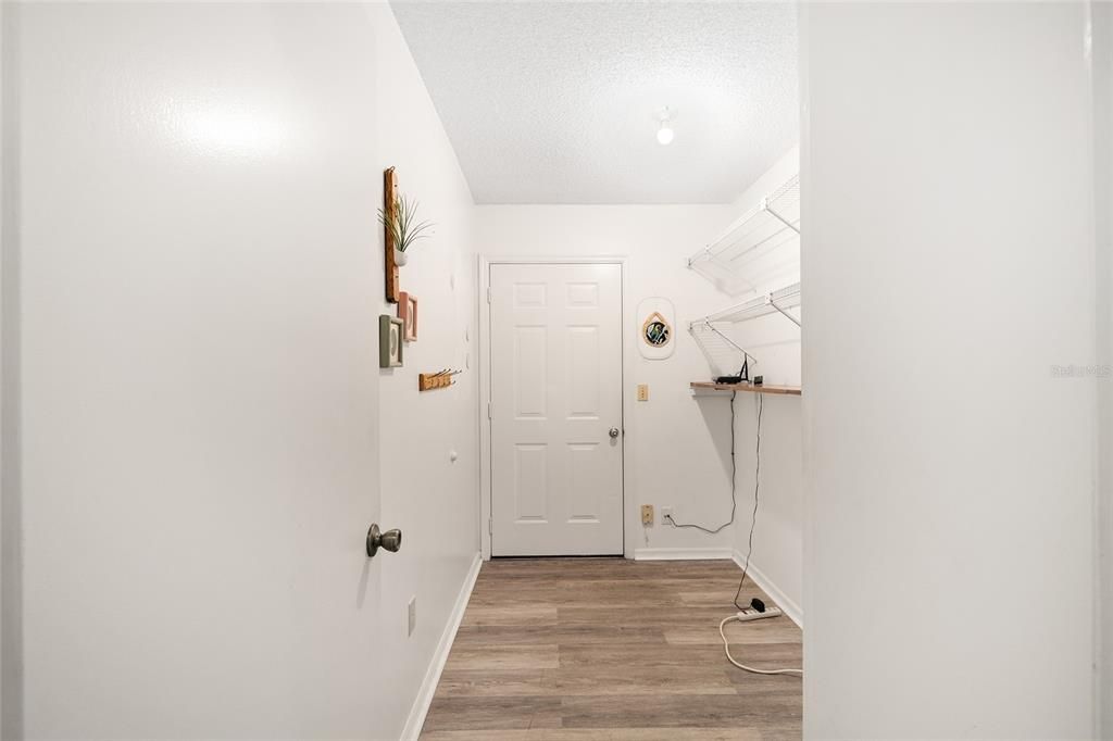 For Sale: $249,000 (2 beds, 2 baths, 1488 Square Feet)