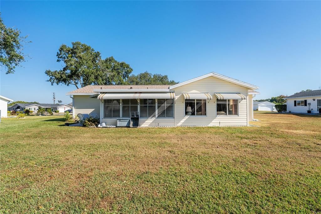 For Sale: $249,000 (2 beds, 2 baths, 1488 Square Feet)