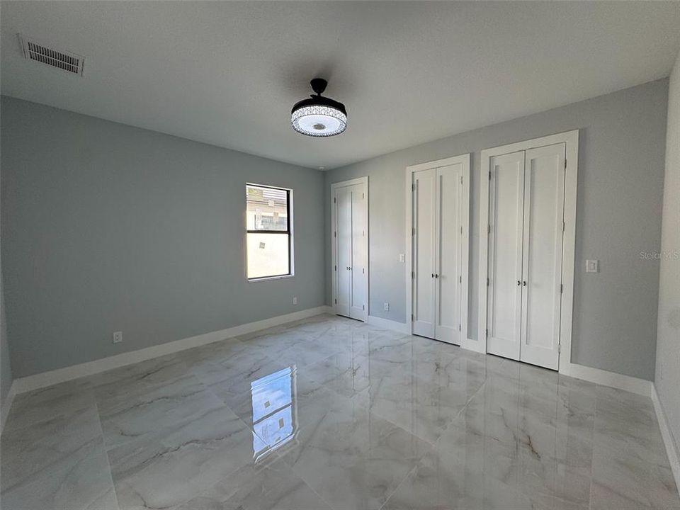 For Sale: $945,500 (4 beds, 4 baths, 2377 Square Feet)