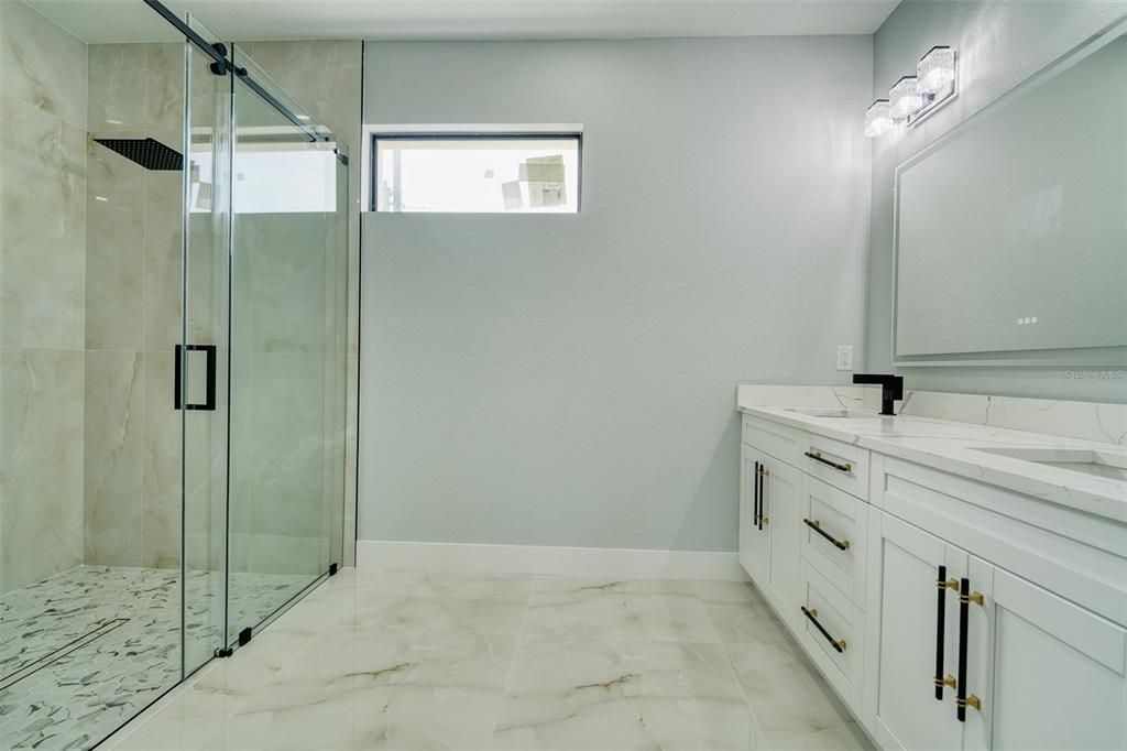 For Sale: $945,500 (4 beds, 4 baths, 2377 Square Feet)