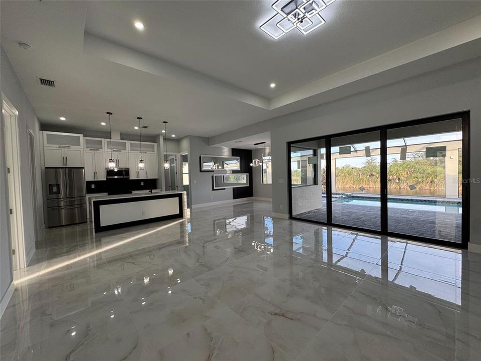 For Sale: $945,500 (4 beds, 4 baths, 2377 Square Feet)