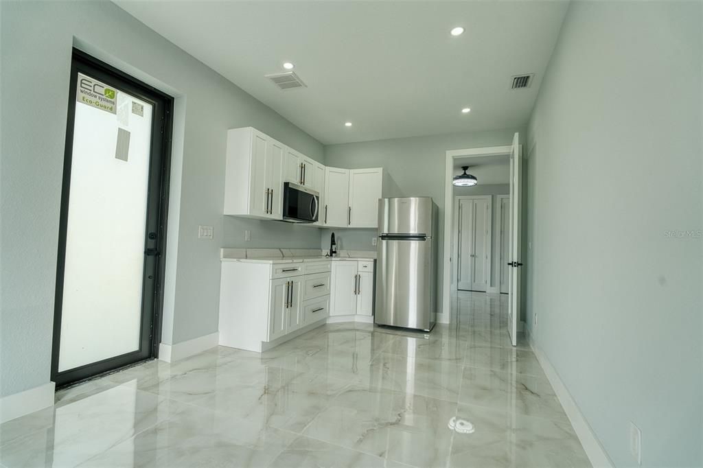 For Sale: $945,500 (4 beds, 4 baths, 2377 Square Feet)