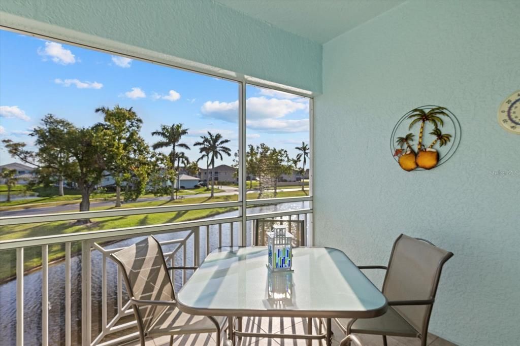 待售: $245,000 (2 贝兹, 2 浴室, 1168 平方英尺)