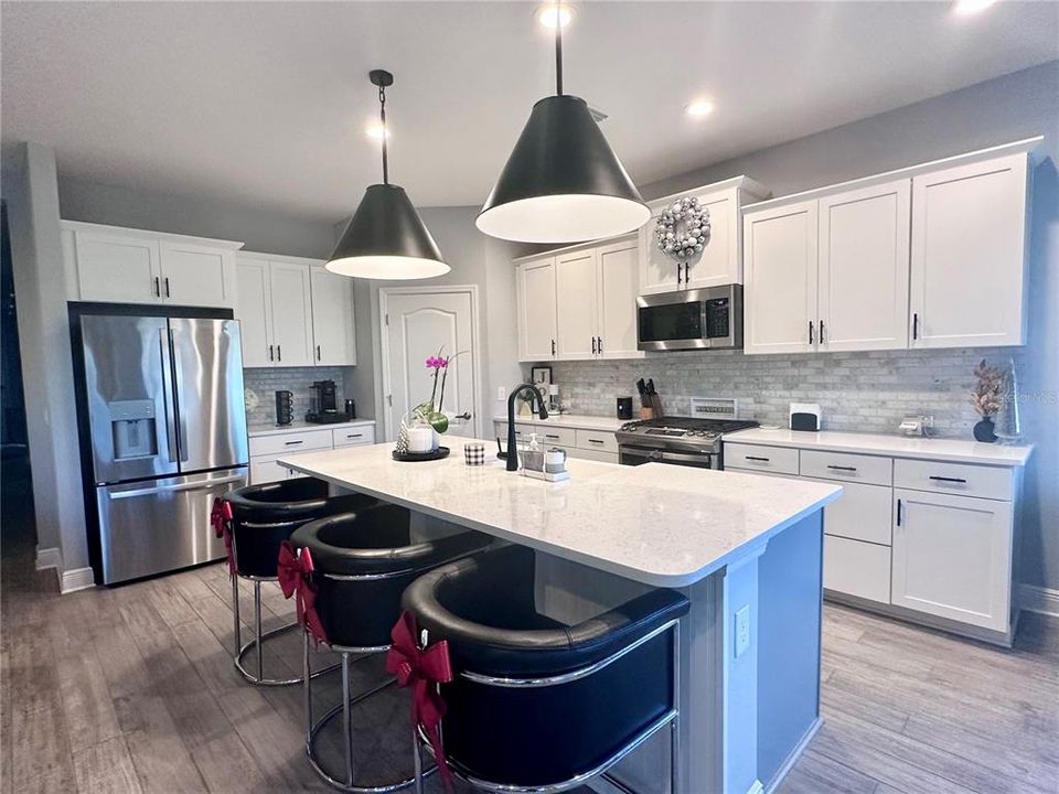 For Rent: $5,000 (3 beds, 3 baths, 2089 Square Feet)