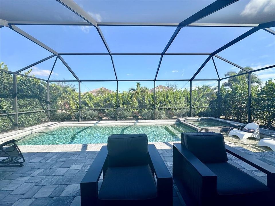 For Rent: $5,000 (3 beds, 3 baths, 2089 Square Feet)