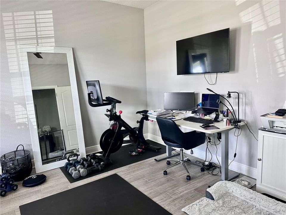 For Rent: $5,000 (3 beds, 3 baths, 2089 Square Feet)