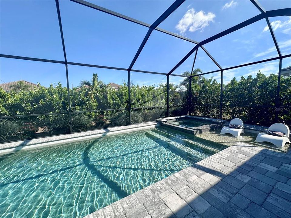 For Rent: $5,000 (3 beds, 3 baths, 2089 Square Feet)