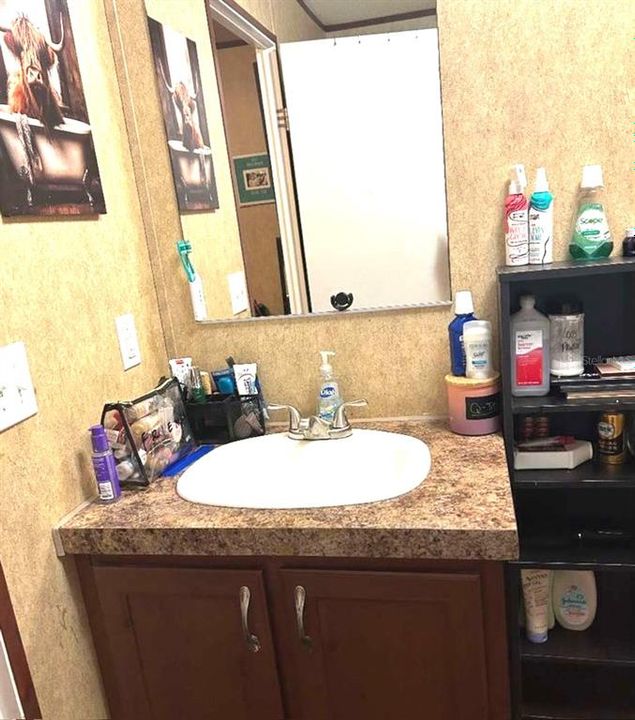 En Venta: $189,900 (3 camas, 2 baños, 1216 Pies cuadrados)