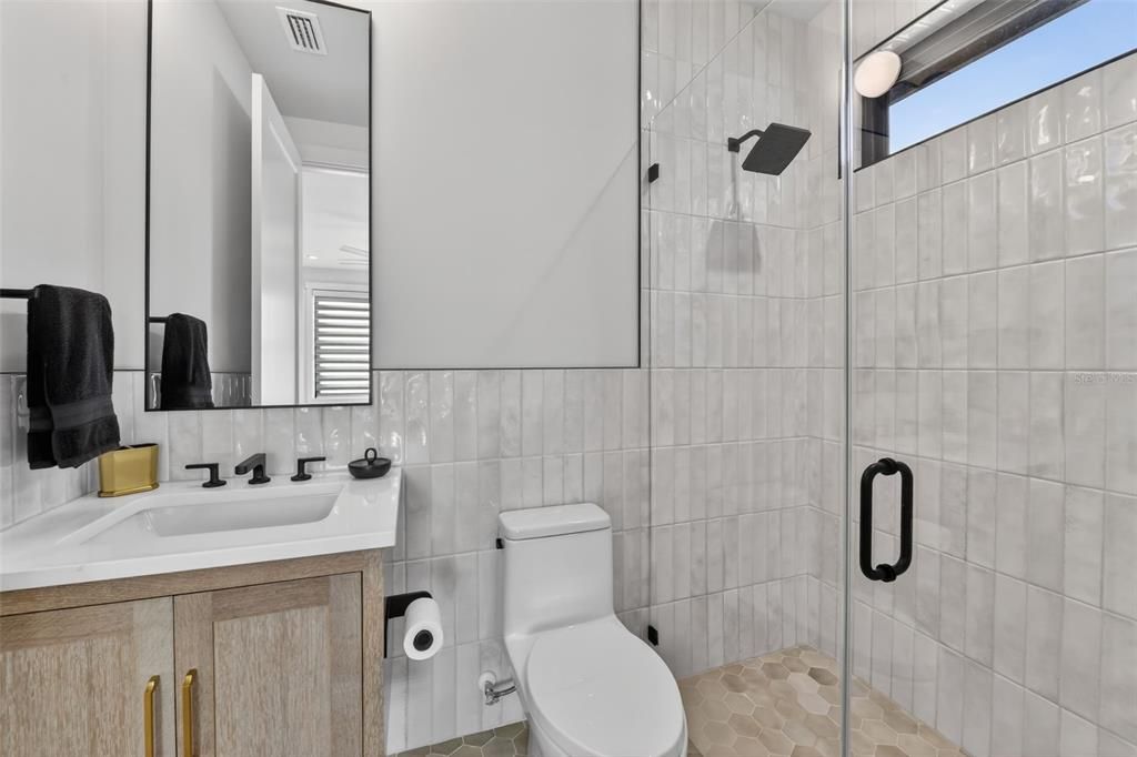 For Sale: $2,345,000 (3 beds, 3 baths, 2932 Square Feet)