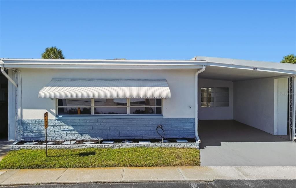 待售: $139,900 (1 贝兹, 1 浴室, 866 平方英尺)