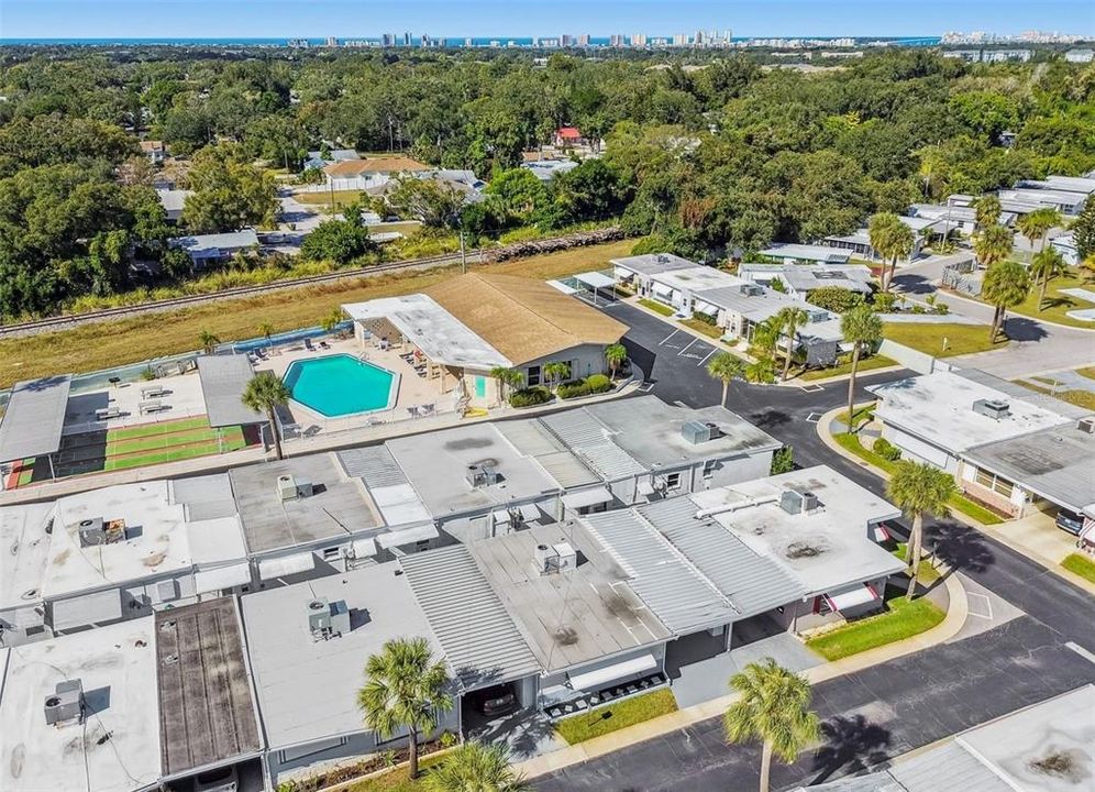 待售: $139,900 (1 贝兹, 1 浴室, 866 平方英尺)