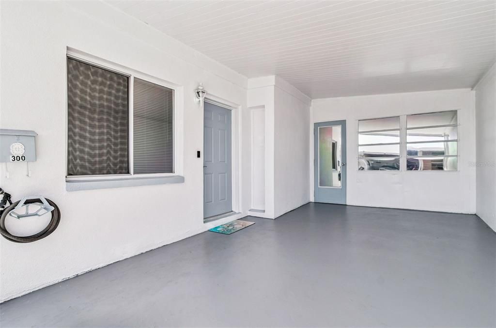 待售: $139,900 (1 贝兹, 1 浴室, 866 平方英尺)