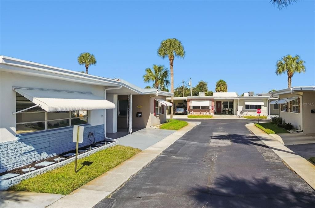 待售: $139,900 (1 贝兹, 1 浴室, 866 平方英尺)