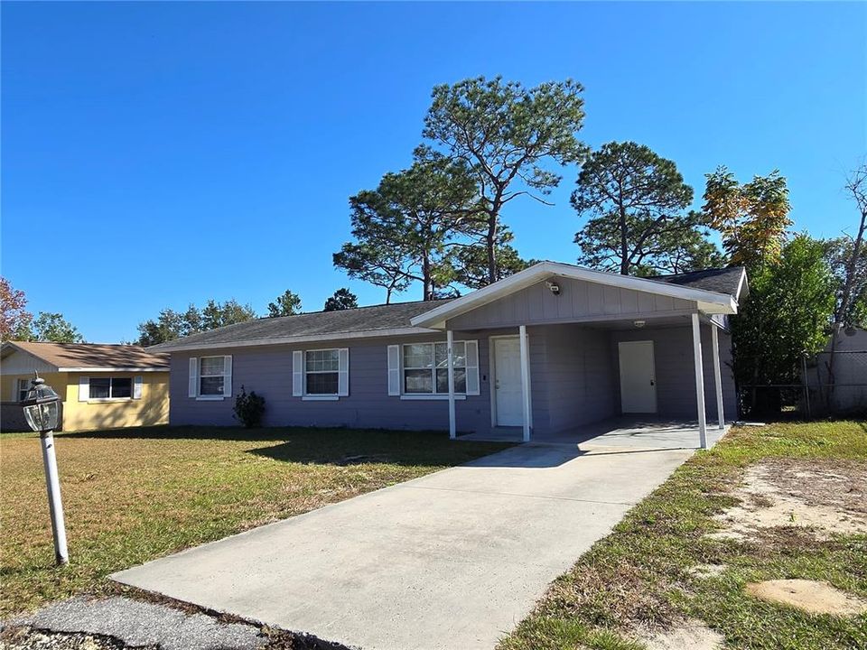 出租: $1,700 (3 贝兹, 2 浴室, 1144 平方英尺)