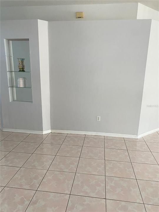 В аренду: $2,500 (4 спален, 2 ванн, 1655 Квадратных фут)