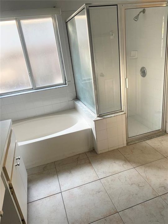 В аренду: $2,500 (4 спален, 2 ванн, 1655 Квадратных фут)