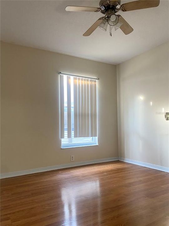 В аренду: $2,500 (4 спален, 2 ванн, 1655 Квадратных фут)