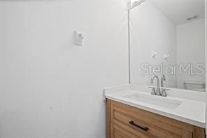 En Venta: $329,000 (3 camas, 2 baños, 1704 Pies cuadrados)