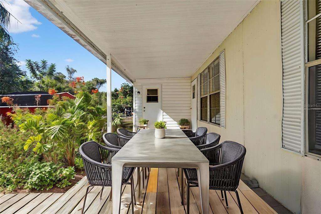 На продажу: $145,000 (4 спален, 2 ванн, 1359 Квадратных фут)