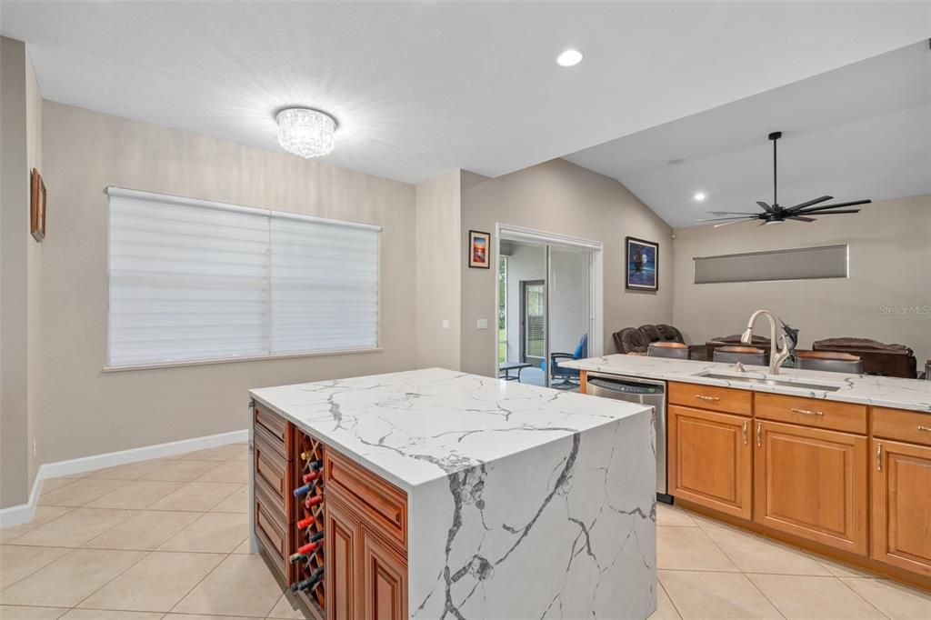 待售: $539,000 (4 贝兹, 4 浴室, 3304 平方英尺)