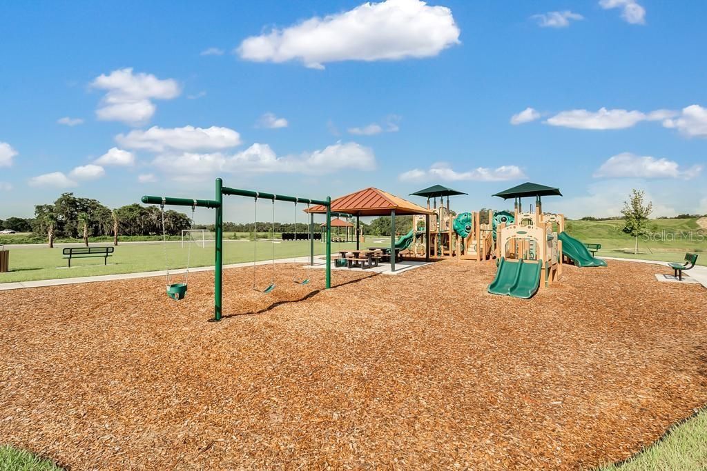 En Renta: $2,595 (5 camas, 3 baños, 2872 Pies cuadrados)