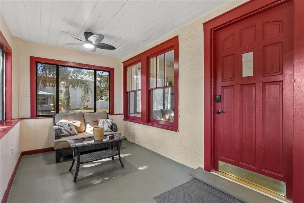 На продажу: $399,000 (4 спален, 2 ванн, 2130 Квадратных фут)